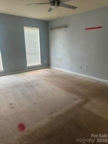 8417 Pinstripe Lane, Charlotte, NC 28227