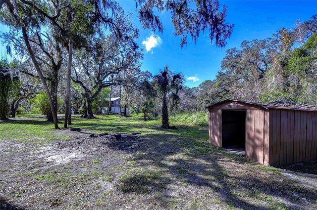 4524 SPRING ROAD, Valrico, FL 33596