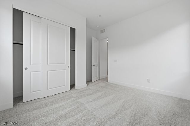 372 Tigullio Avenue, Henderson, NV 89011