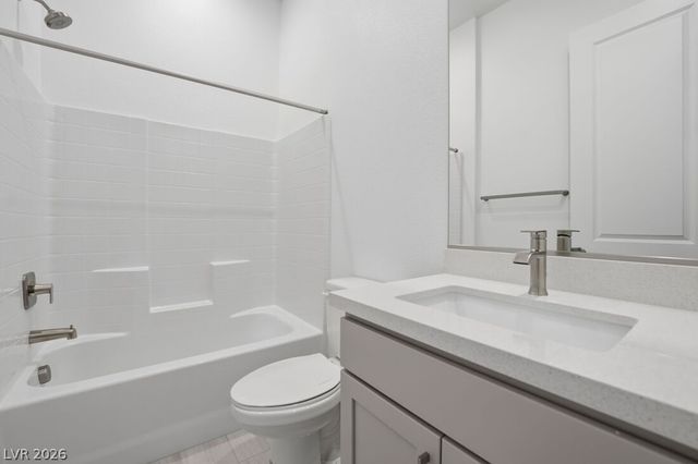 372 Tigullio Avenue, Henderson, NV 89011