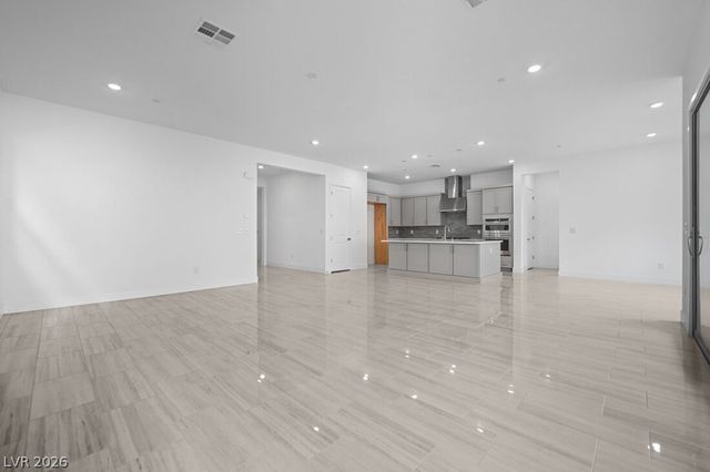 372 Tigullio Avenue, Henderson, NV 89011
