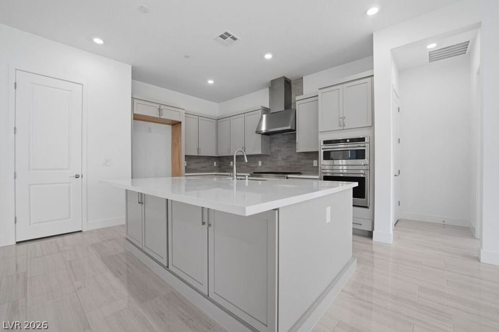 372 Tigullio Avenue, Henderson, NV 89011 — photo 2
