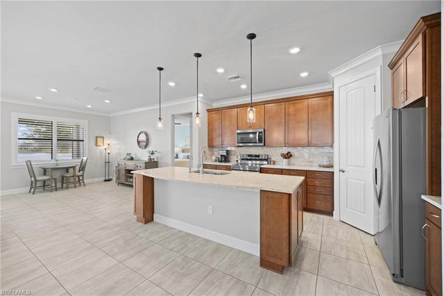 17285 Hadlow PL, Fort Myers, FL 33967