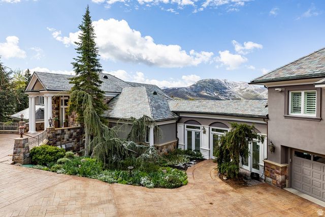 5678 E TWIN CREEK RD, Salt Lake City, UT 84108