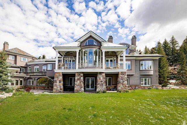 5678 E TWIN CREEK RD, Salt Lake City, UT 84108