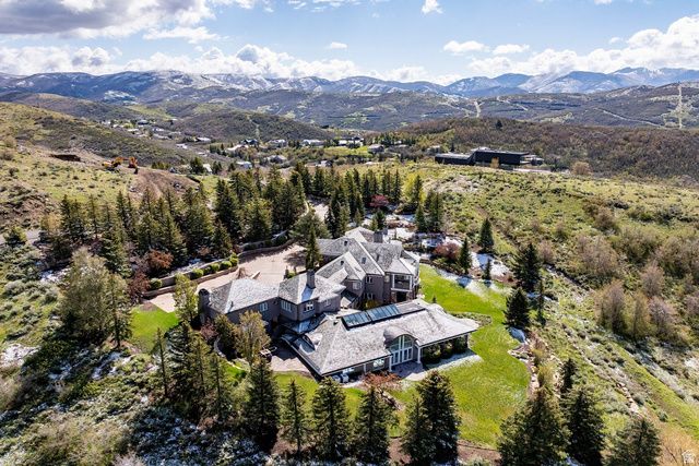 5678 E TWIN CREEK RD, Salt Lake City, UT 84108