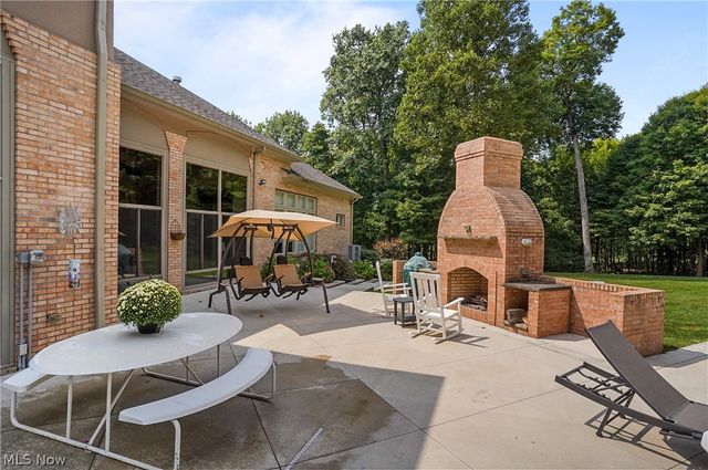 3783 Pioneer Trail, Mantua, OH 44255