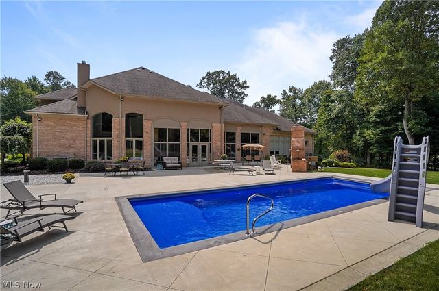 3783 Pioneer Trail, Mantua, OH 44255