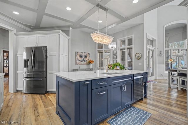 3783 Pioneer Trail, Mantua, OH 44255