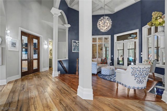 3783 Pioneer Trail, Mantua, OH 44255