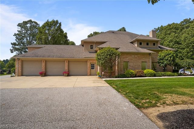 3783 Pioneer Trail, Mantua, OH 44255