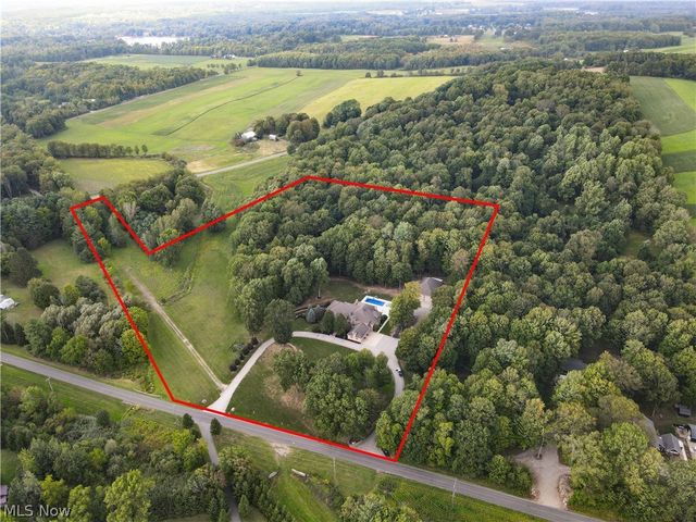 3783 Pioneer Trail, Mantua, OH 44255