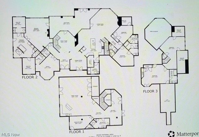 3783 Pioneer Trail, Mantua, OH 44255