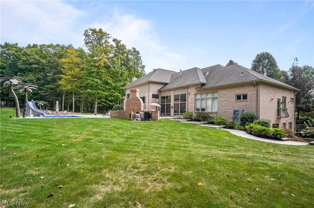 3783 Pioneer Trail, Mantua, OH 44255