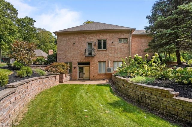 3783 Pioneer Trail, Mantua, OH 44255