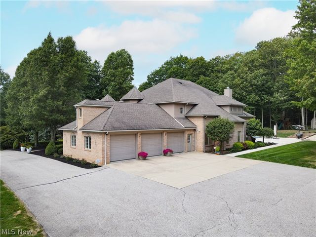 3783 Pioneer Trail, Mantua, OH 44255