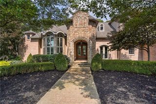 3783 Pioneer Trail, Mantua, OH 44255