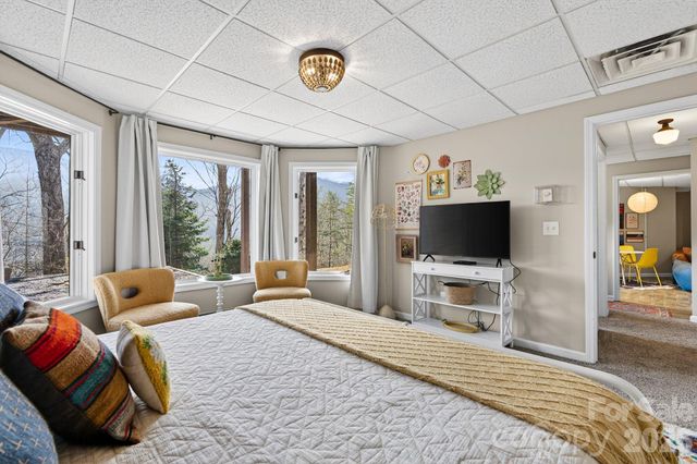 99 Margaret Drive, Leicester, NC 28748