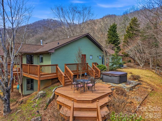 99 Margaret Drive, Leicester, NC 28748