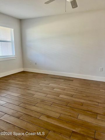 121 3rd Avenue, Indialantic, FL 32903