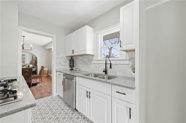 1701 Cleveland Avenue, Kansas City, KS 66104