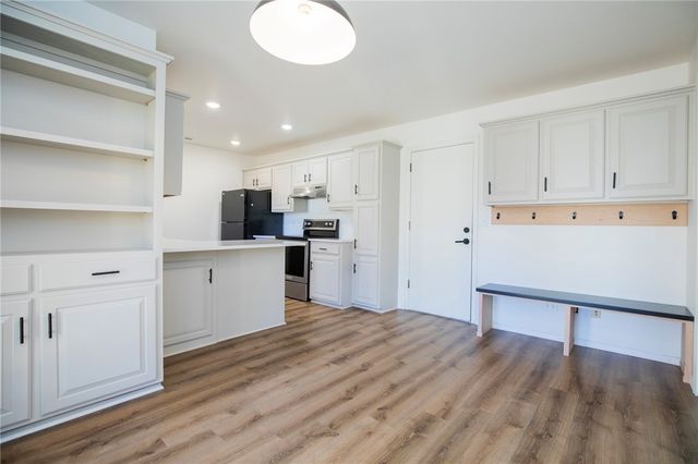 2961 N John Wayne Drive, Fayetteville, AR 72703