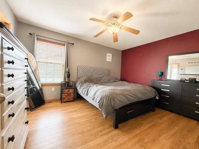 1012 E Winding Lane, Derby, KS 67037