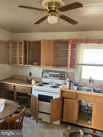 805 E B STREET, Brunswick, MD 21716