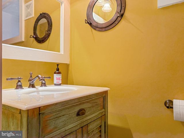62 SOUTHGATE AVE, Annapolis, MD 21401
