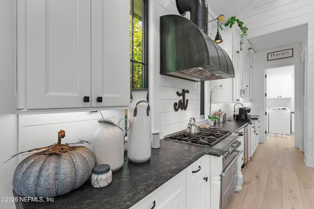 185 RETREAT Place, Ponte Vedra Beach, FL 32082