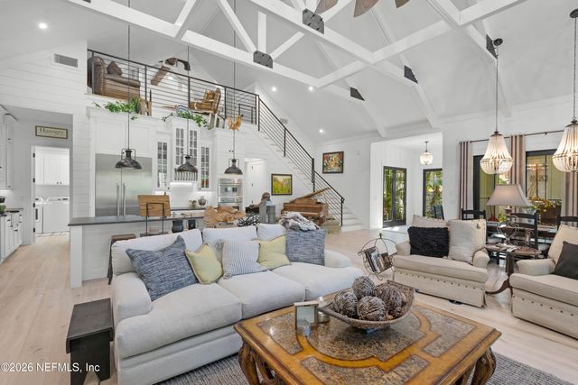 185 RETREAT Place, Ponte Vedra Beach, FL 32082