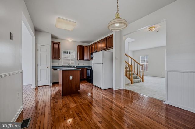 76 ALEXIS DR, Newark, DE 19702
