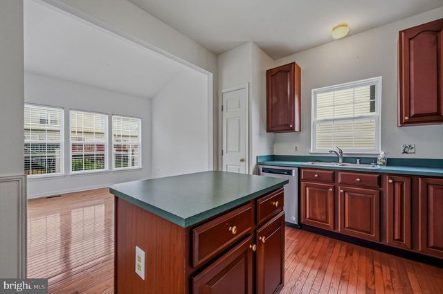 76 ALEXIS DR, Newark, DE 19702