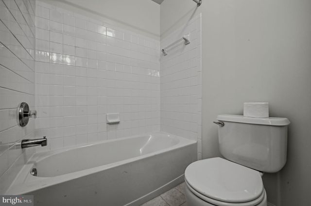 76 ALEXIS DR, Newark, DE 19702
