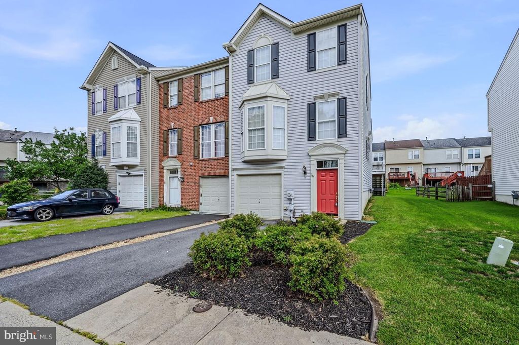 76 ALEXIS DR, Newark, DE 19702