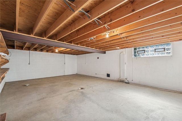 144 Neiderhiser Road, Mt Pleasant Twp, PA 15666