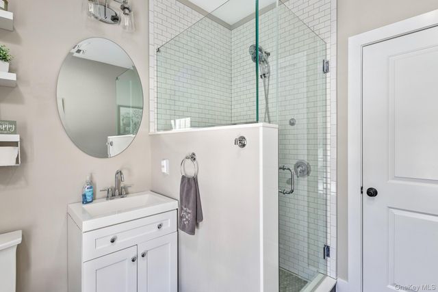 6 Mastro Court, Baiting Hollow, NY 11933