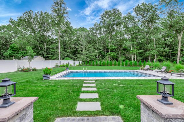 6 Mastro Court, Baiting Hollow, NY 11933