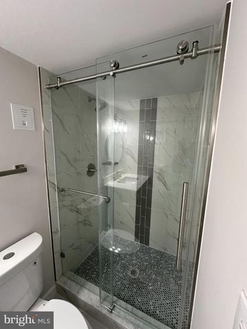 1742 LYMAN PL NE, Washington, DC 20002