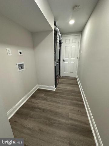 1742 LYMAN PL NE, Washington, DC 20002