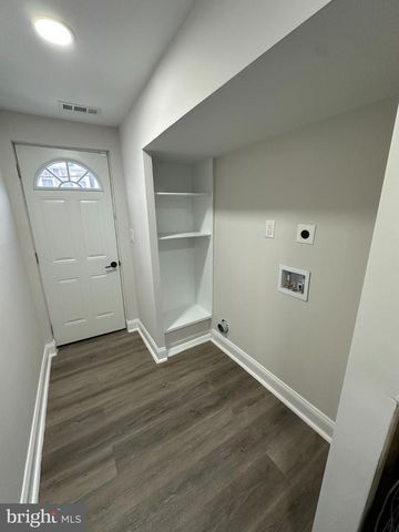 1742 LYMAN PL NE, Washington, DC 20002