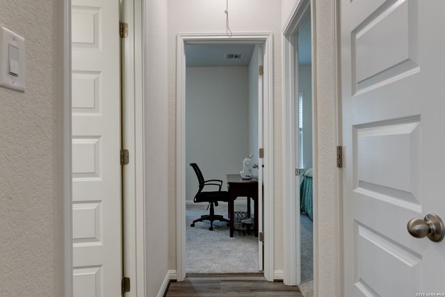 4807 Night Herder, St Hedwig, TX 78152