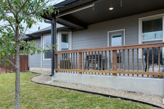 4807 Night Herder, St Hedwig, TX 78152