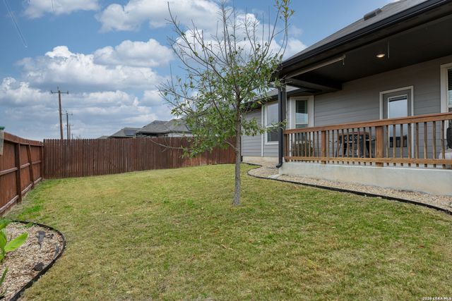 4807 Night Herder, St Hedwig, TX 78152