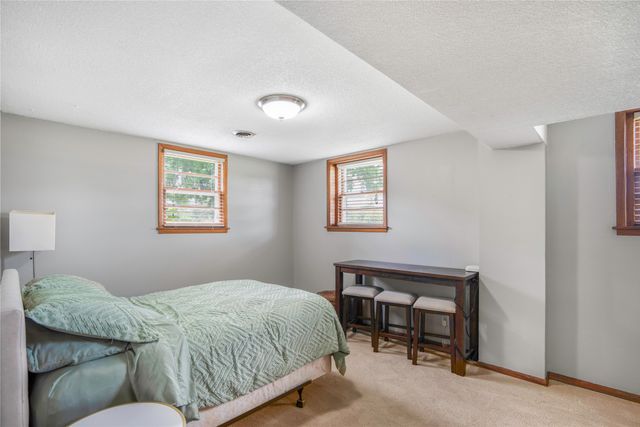 1310 20th Street, Ames, IA 50010