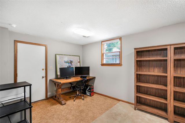 1310 20th Street, Ames, IA 50010