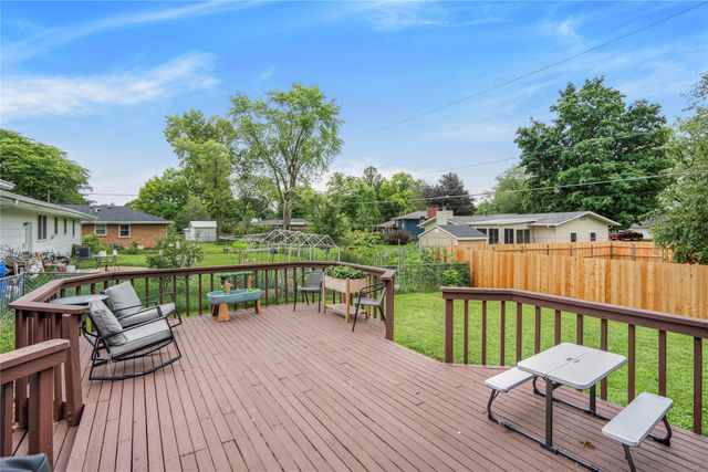 1310 20th Street, Ames, IA 50010
