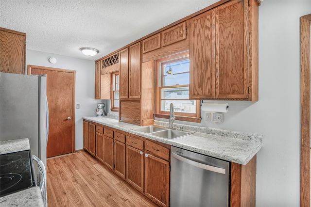 1310 20th Street, Ames, IA 50010