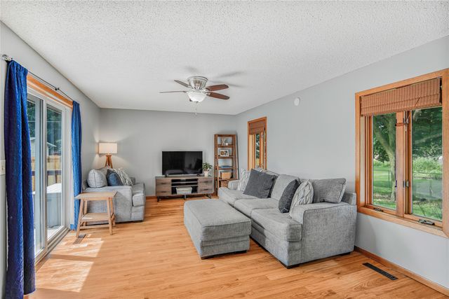 1310 20th Street, Ames, IA 50010