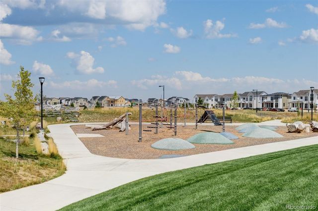 6166 N Dallas Way, Denver, CO 80238